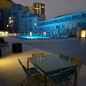 Apartment Zeezicht 02, Ostende